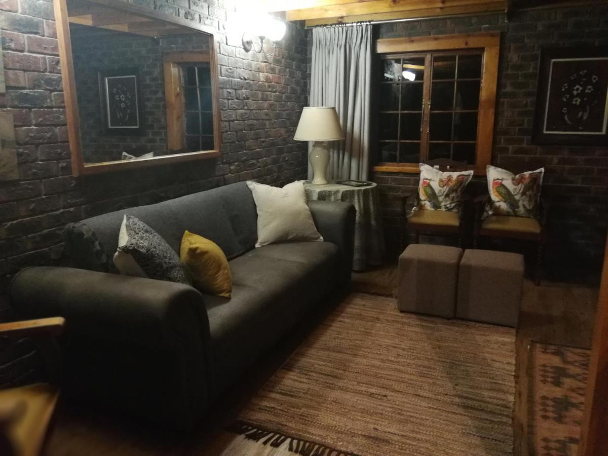 Clarens Cottages Екстериор снимка