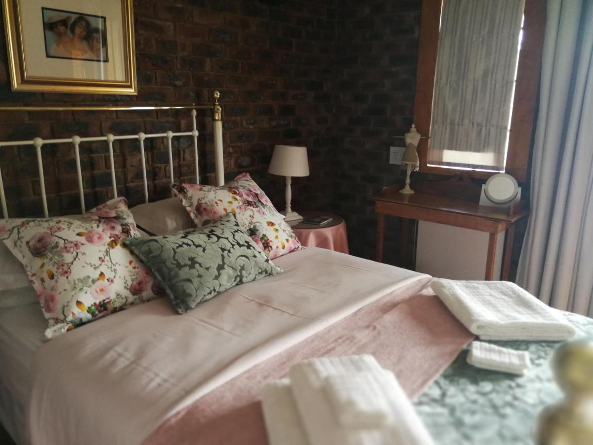Clarens Cottages Екстериор снимка